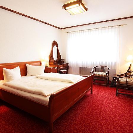 Hotel Pfauen Umkirch Εξωτερικό φωτογραφία