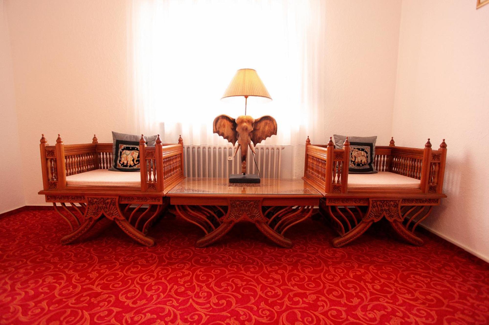 Hotel Pfauen Umkirch Εξωτερικό φωτογραφία