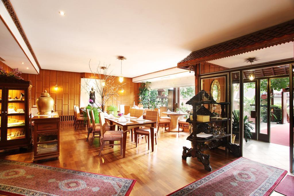 Hotel Pfauen Umkirch Εξωτερικό φωτογραφία