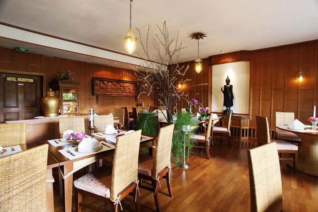 Hotel Pfauen Umkirch Εξωτερικό φωτογραφία